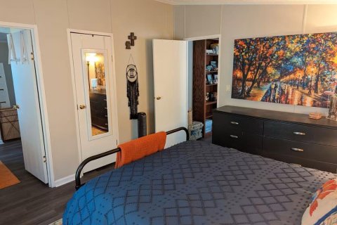Commercial property in Fort Myers, Florida 3 bedrooms, 89.19 sq.m. № 2114392 - photo 10