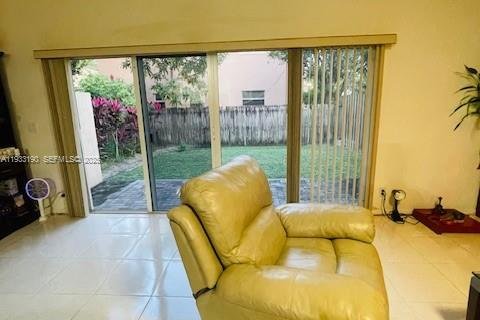 Touwnhouse à vendre à Coral Springs, Floride: 3 chambres, 167.6 m2 № 1991920 - photo 6