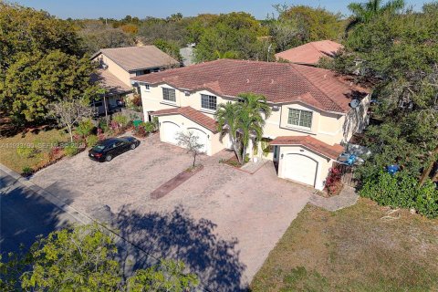 Adosado en venta en Coral Springs, Florida, 3 dormitorios, 167.6 m2 № 1991920 - foto 12
