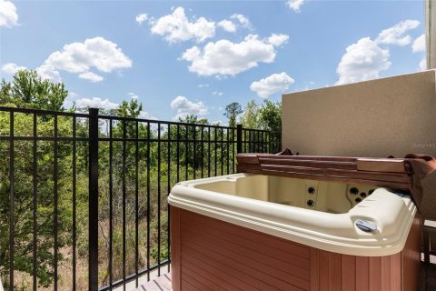 Townhouse in Kissimmee, Florida 4 bedrooms, 167.6 sq.m. № 1001451 - photo 17