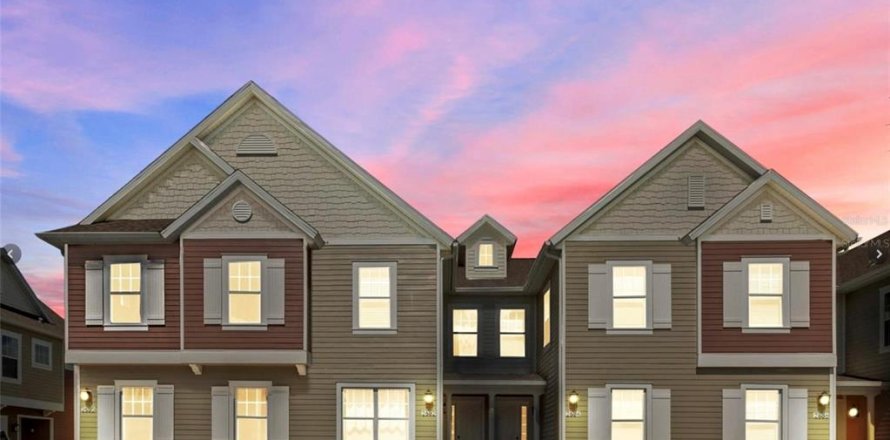 Townhouse in Kissimmee, Florida 4 bedrooms, 167.6 sq.m. № 1001451