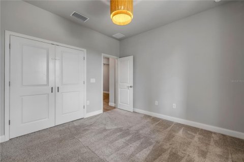 Villa ou maison à vendre à New Smyrna Beach, Floride: 3 chambres, 224.73 m2 № 1613161 - photo 25