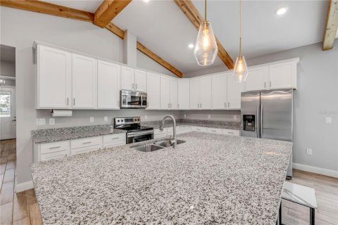 Villa ou maison à vendre à New Smyrna Beach, Floride: 3 chambres, 224.73 m2 № 1613161 - photo 8
