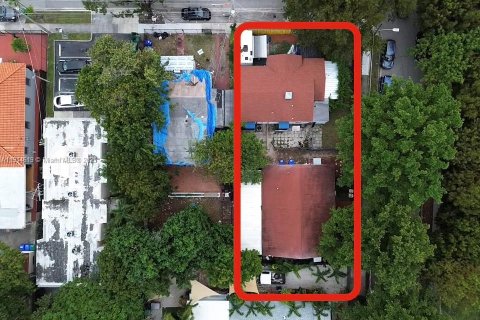 Immobilier commercial à vendre à Miami, Floride № 2015909 - photo 2
