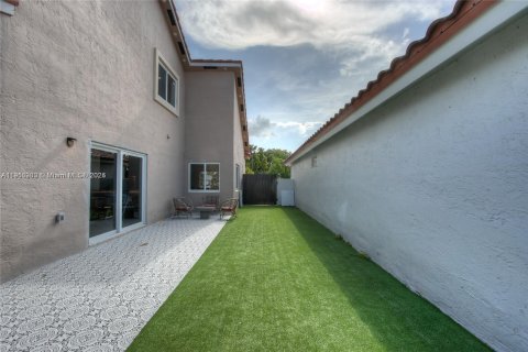 Casa en venta en Miami Gardens, Florida, 3 dormitorios, 190.82 m2 № 2082203 - foto 12