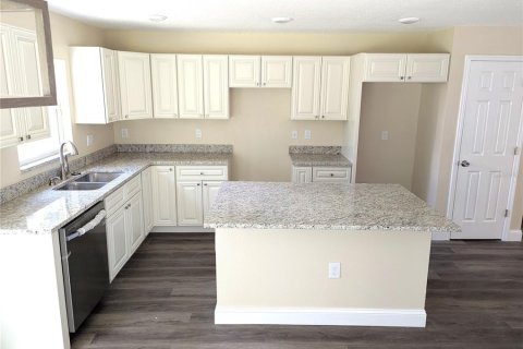 House in Mulberry, Florida 3 bedrooms, 130.16 sq.m. № 1828068 - photo 6