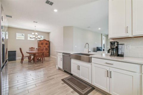 House in Wesley Chapel, Florida 3 bedrooms, 178.93 sq.m. № 1856061 - photo 15
