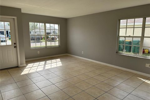 House in Port Charlotte, Florida 2 bedrooms, 84.73 sq.m. № 1916581 - photo 2