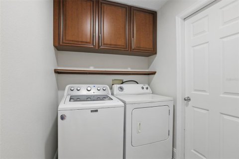 House in Orlando, Florida 3 bedrooms, 129.97 sq.m. № 1719446 - photo 29