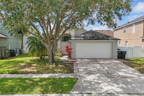 House in Orlando, Florida 3 bedrooms, 129.97 sq.m. № 1719446 - photo 3