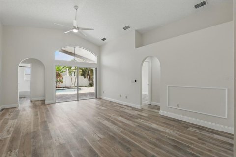 House in Orlando, Florida 3 bedrooms, 129.97 sq.m. № 1719446 - photo 10