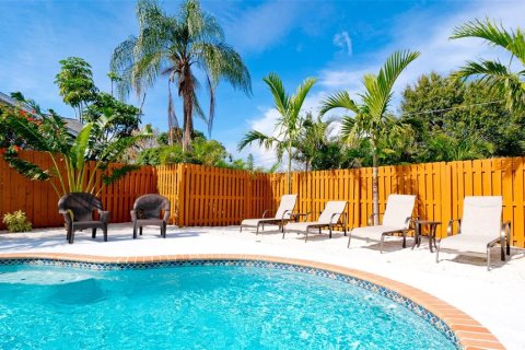 House in Bradenton, Florida 3 bedrooms, 110.37 sq.m. № 1677137 - photo 24