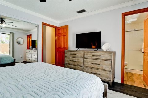 House in Bradenton, Florida 3 bedrooms, 110.37 sq.m. № 1677137 - photo 10