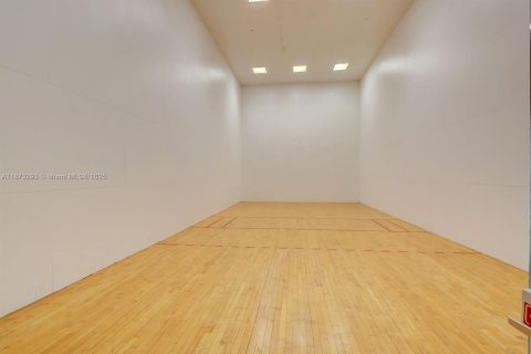 Купить кондоминиум в Бока-Ратон, Флорида 3 спальни, 117.8м2, № 1929213 - фото 15