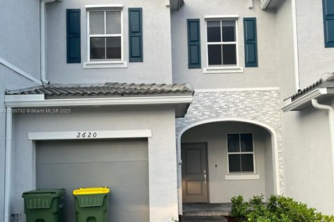 Adosado en venta en Homestead, Florida, 3 dormitorios, 123.65 m2 № 1862005 - foto 2