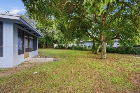 Casa en venta en Fort Lauderdale, Florida, 3 dormitorios, 109.25 m2 № 1992325 - foto 26