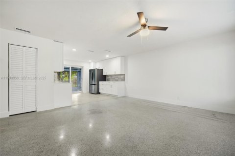 Casa en venta en Fort Lauderdale, Florida, 3 dormitorios, 109.25 m2 № 1992325 - foto 5