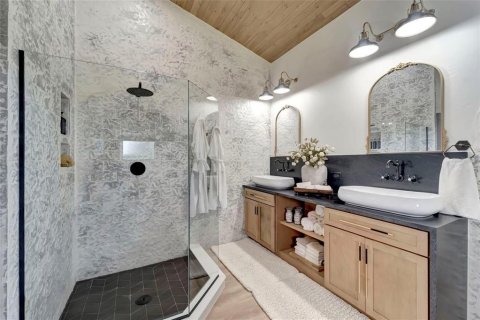 Casa en venta en Port Charlotte, Florida, 4 dormitorios, 323.86 m2 № 1856001 - foto 21