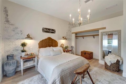 Casa en venta en Port Charlotte, Florida, 4 dormitorios, 323.86 m2 № 1856001 - foto 27