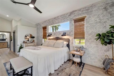 Casa en venta en Port Charlotte, Florida, 4 dormitorios, 323.86 m2 № 1856001 - foto 24