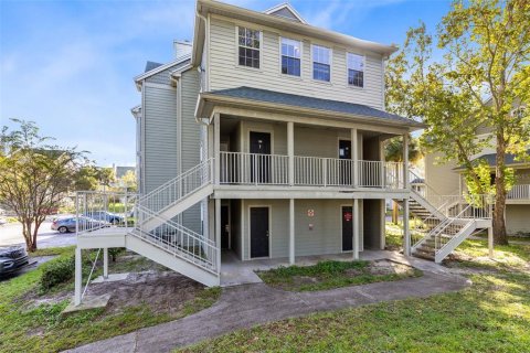 Copropriété à vendre à Orlando, Floride: 1 chambre, 114.08 m2 № 1732594 - photo 1