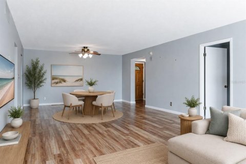 Copropriété à vendre à Saint Pete Beach, Floride: 2 chambres, 126.81 m2 № 2342337 - photo 7