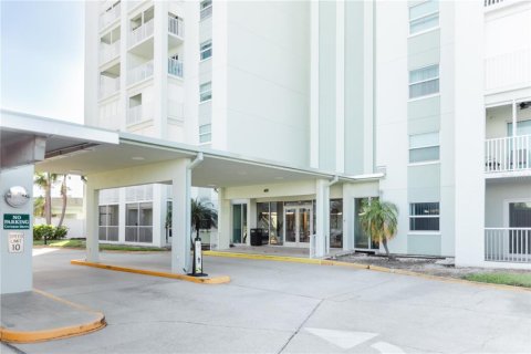 Copropriété à vendre à Saint Pete Beach, Floride: 2 chambres, 126.81 m2 № 2342337 - photo 30