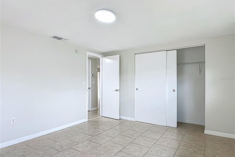 House in Port Richey, Florida 2 bedrooms, 108.88 sq.m. № 1825269 - photo 20