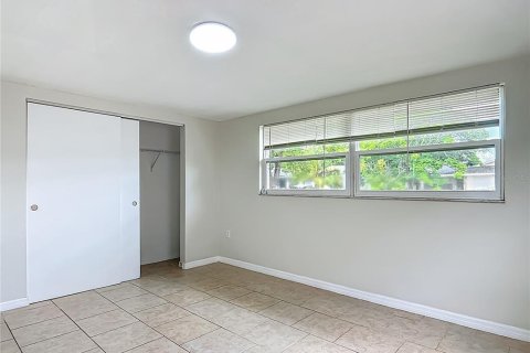 House in Port Richey, Florida 2 bedrooms, 108.88 sq.m. № 1825269 - photo 19