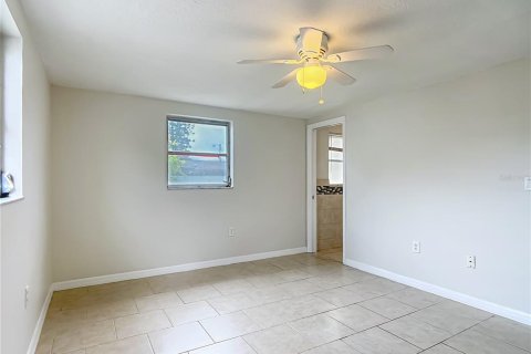 House in Port Richey, Florida 2 bedrooms, 108.88 sq.m. № 1825269 - photo 24
