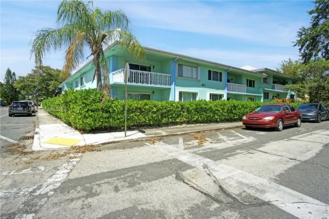 Condominio en venta en Lake Worth, Florida, 2 dormitorios, 101.73 m2 № 1941537 - foto 4