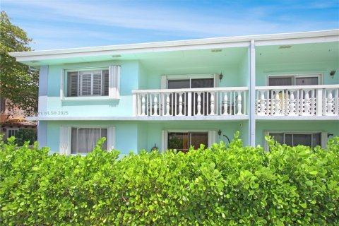 Condominio en venta en Lake Worth, Florida, 2 dormitorios, 101.73 m2 № 1941537 - foto 5