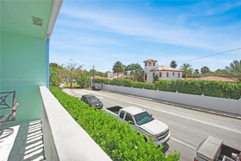Condominio en venta en Lake Worth, Florida, 2 dormitorios, 101.73 m2 № 1941537 - foto 17