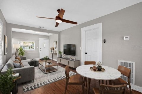 House in Saint Petersburg, Florida 3 bedrooms, 90.67 sq.m. № 2092522 - photo 3