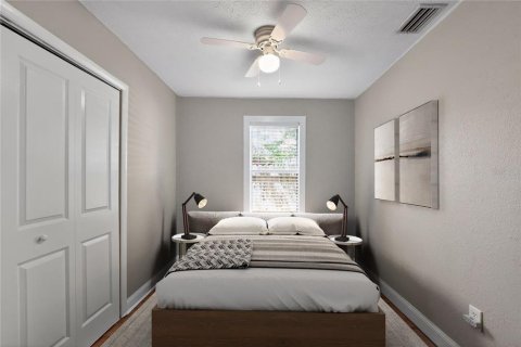 House in Saint Petersburg, Florida 3 bedrooms, 90.67 sq.m. № 2092522 - photo 26