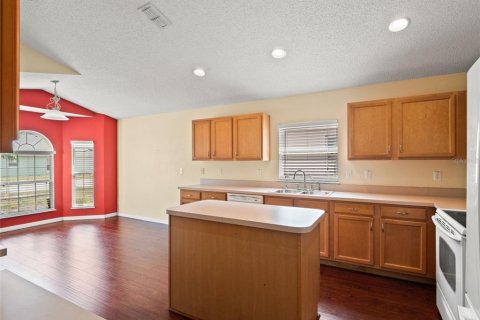 Casa en venta en Tavares, Florida, 3 dormitorios, 149.29 m2 № 2151171 - foto 8