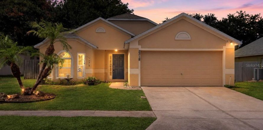 Casa en Tavares, Florida 3 dormitorios, 149.29 m2 № 2151171