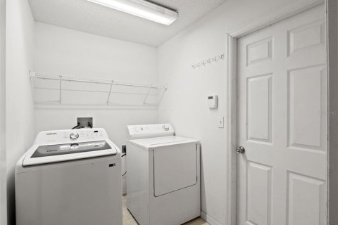 Casa en venta en Tavares, Florida, 3 dormitorios, 149.29 m2 № 2151171 - foto 25