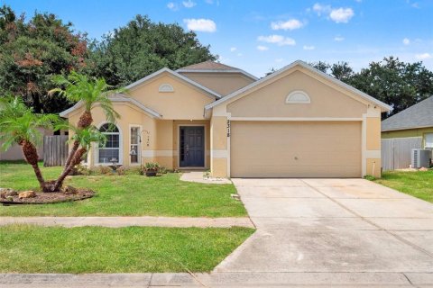Casa en venta en Tavares, Florida, 3 dormitorios, 149.29 m2 № 2151171 - foto 2