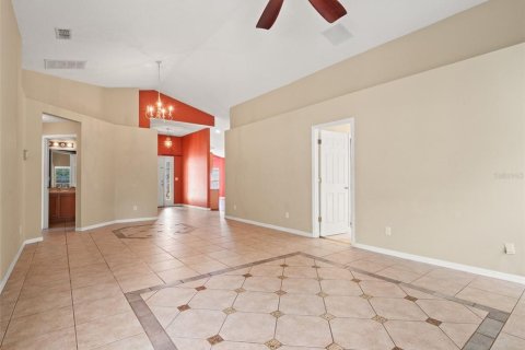 Casa en venta en Tavares, Florida, 3 dormitorios, 149.29 m2 № 2151171 - foto 15