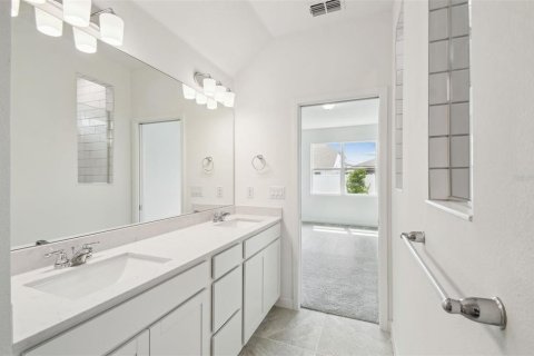House in Spring Hill, Florida 4 bedrooms, 268.86 sq.m. № 1433692 - photo 17