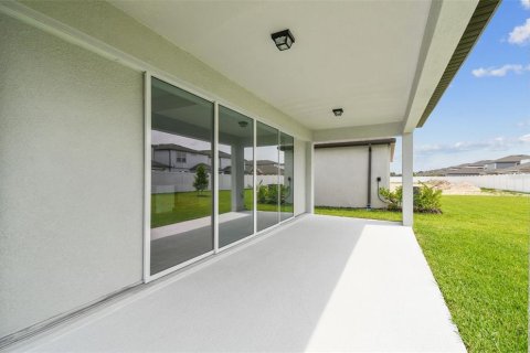 House in Spring Hill, Florida 4 bedrooms, 268.86 sq.m. № 1433692 - photo 6
