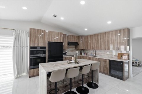 Casa en venta en Miami, Florida, 3 dormitorios, 175.03 m2 № 2185984 - foto 7