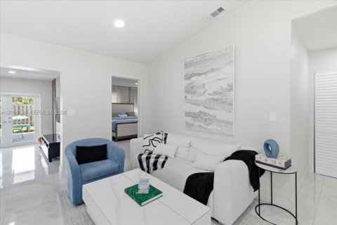 Casa en venta en Miami, Florida, 3 dormitorios, 175.03 m2 № 2185984 - foto 10