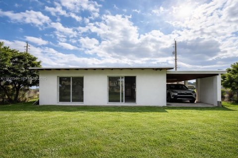 Купить виллу или дом в Форт-Лодердейл, Флорида 3 спальни, 89.93м2, № 1990737 - фото 28