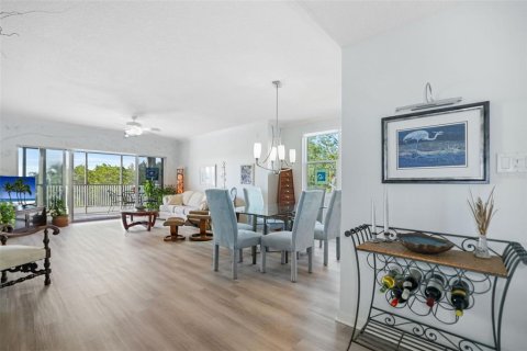 Condominio en venta en Saint Petersburg, Florida, 3 dormitorios, 167.32 m2 № 1589801 - foto 17