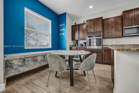 Casa en venta en Westlake, Florida, 4 dormitorios, 259.01 m2 № 2031216 - foto 12