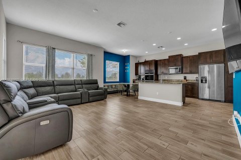 Casa en venta en Westlake, Florida, 4 dormitorios, 259.01 m2 № 2031216 - foto 6