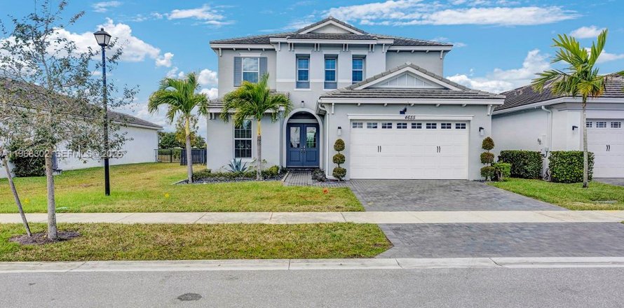 Casa en Westlake, Florida 4 dormitorios, 259.01 m2 № 2031216