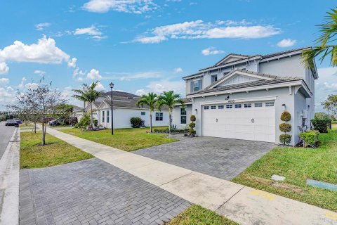 Casa en venta en Westlake, Florida, 4 dormitorios, 259.01 m2 № 2031216 - foto 3